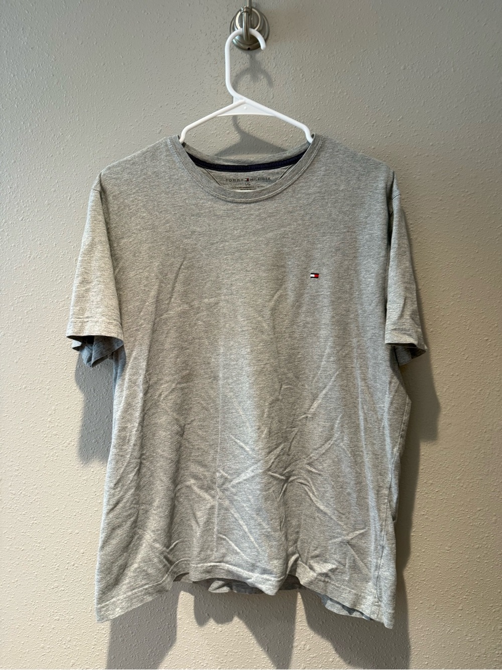 Tommy Hilfiger Mens Grey Short Sleeve T-Shirt Embroidered Flag Logo Size Large